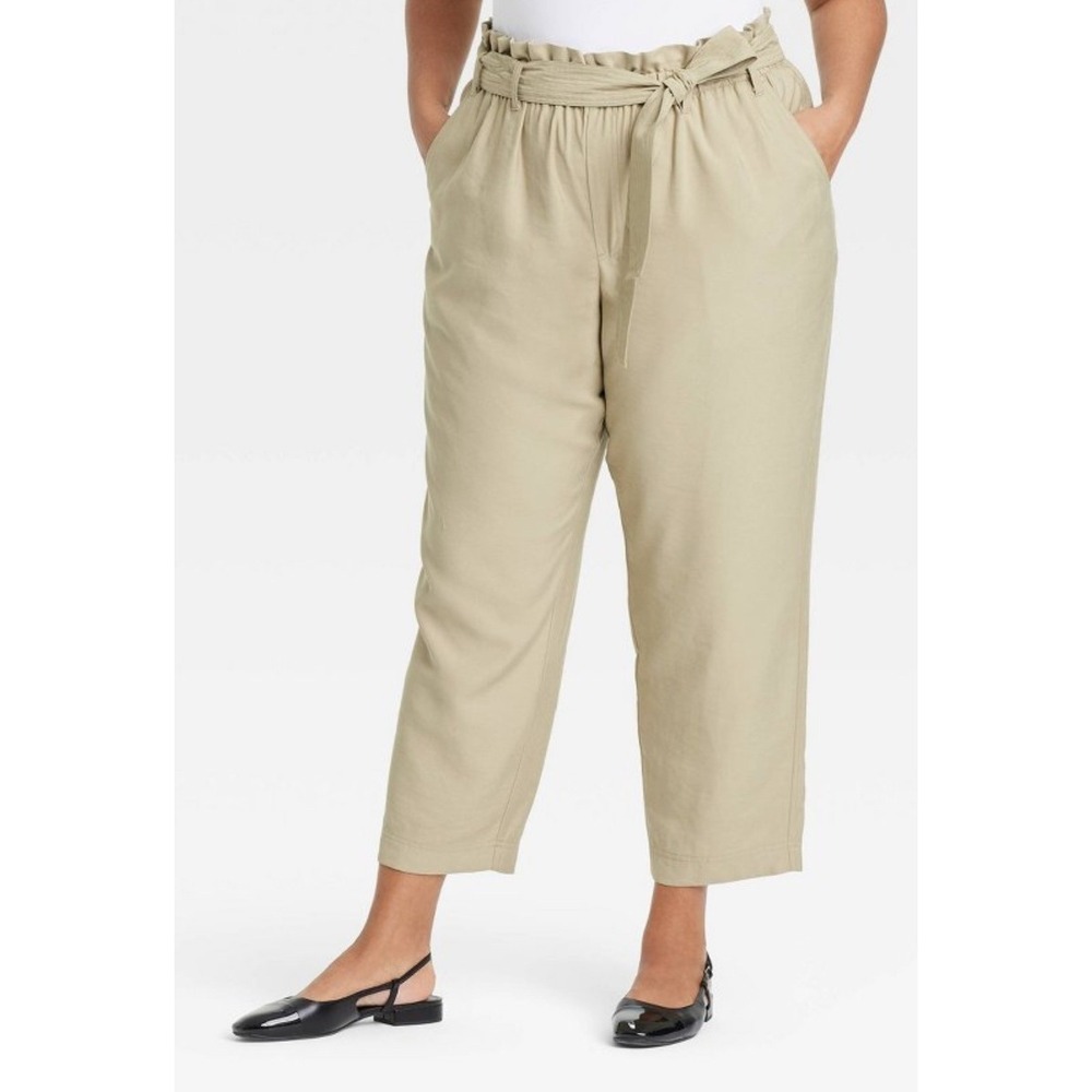 A New Day Women's XXL Beige Paperbag‎ High Rise Waist Cropped Pants Trousers NWT